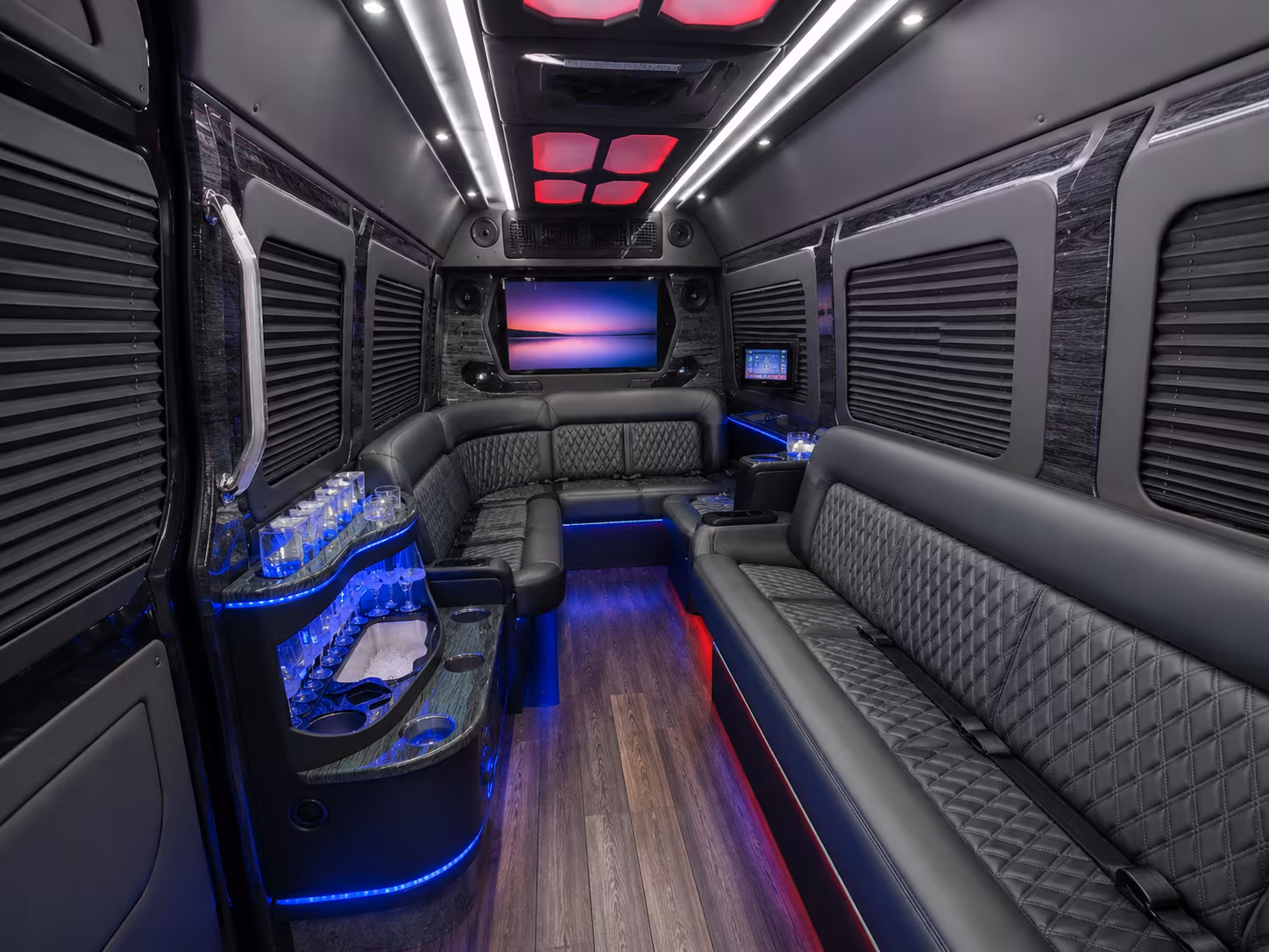 moore 25 passenger party bus