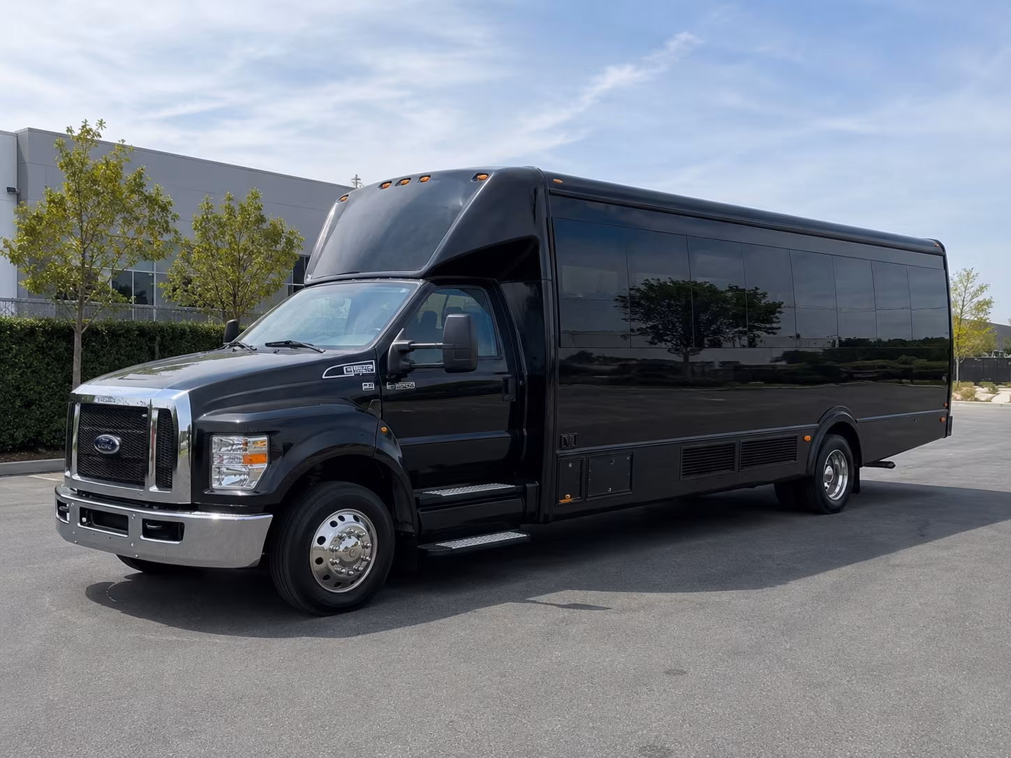 moore party bus rental 2