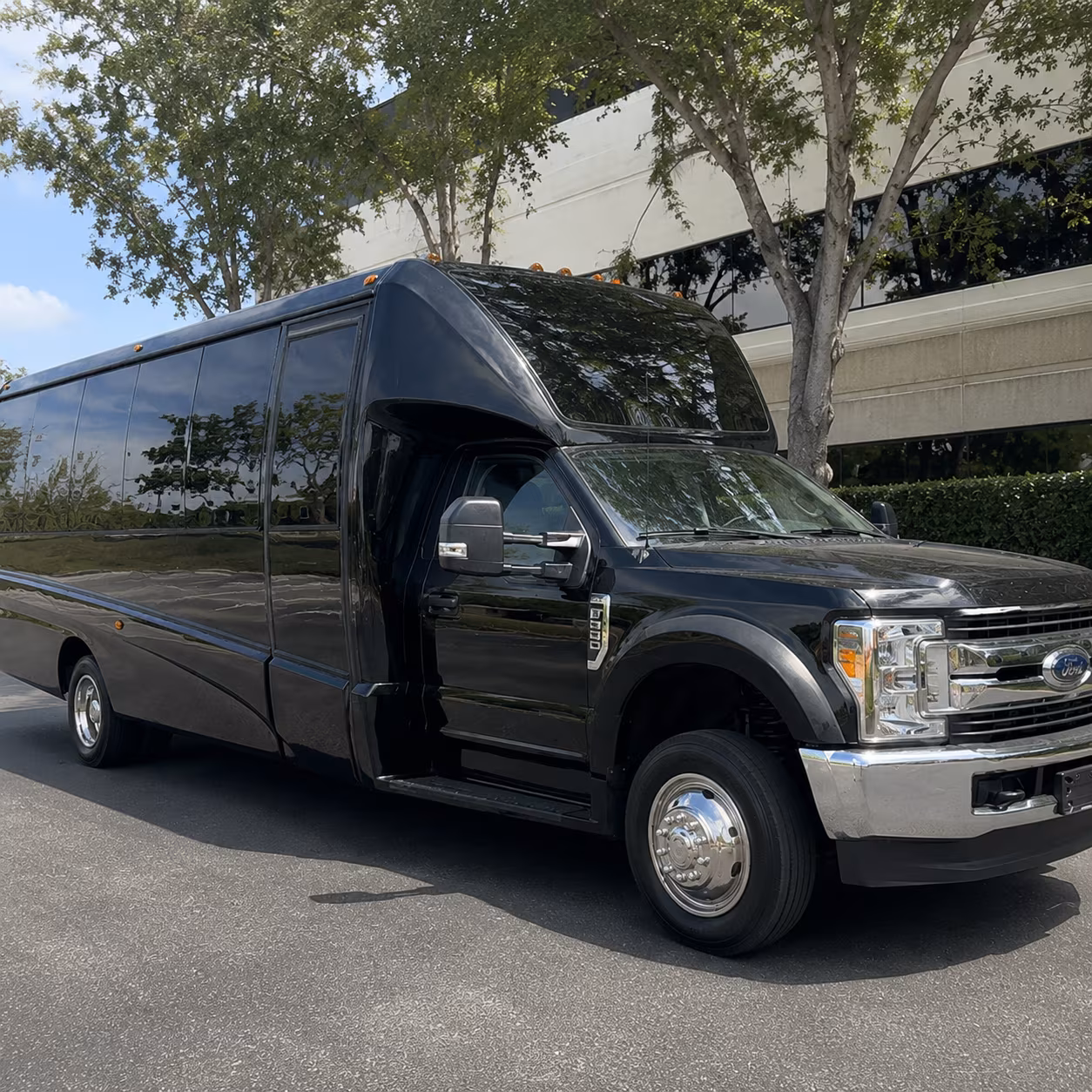 moore quinceanera sweet 16 party bus rental