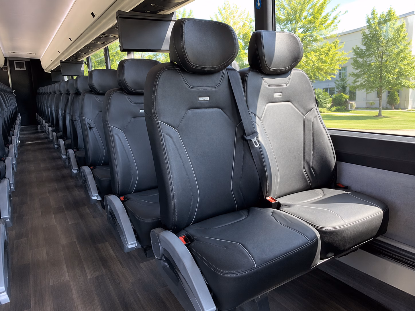 plano wedding transportation