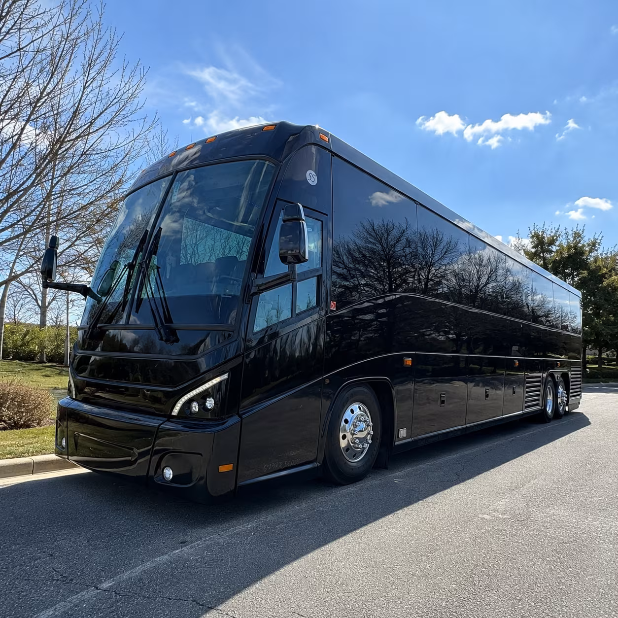 skip the i 35 gridlock let a shuttle handle the commute