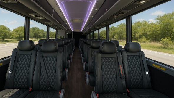 moore 30 passenger minibus rental